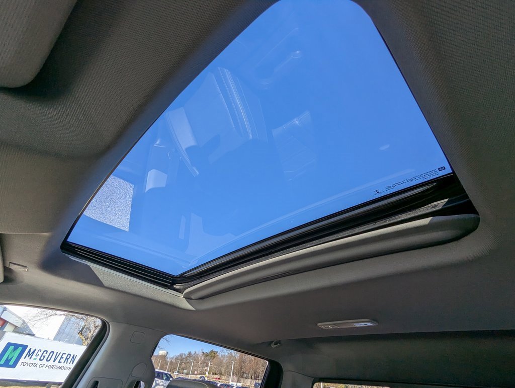 Used 2022 GMC Sierra 1500 Denali w/ Denali Premium Package image 19