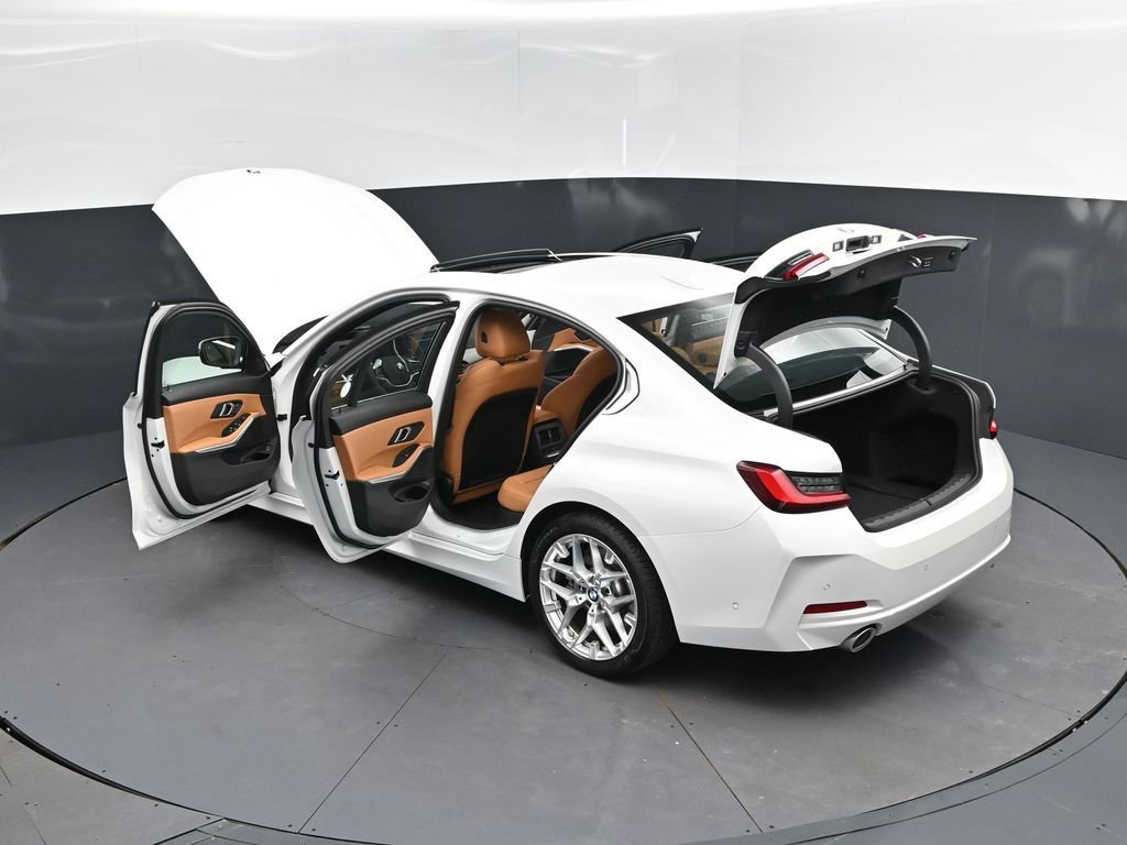 Certified 2026 BMW 330i Sedan RWD image 47