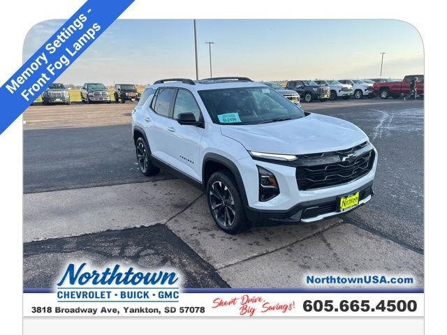 New 2026 Chevrolet Equinox RS w/ Convenience Package III AWD/4WD image 3