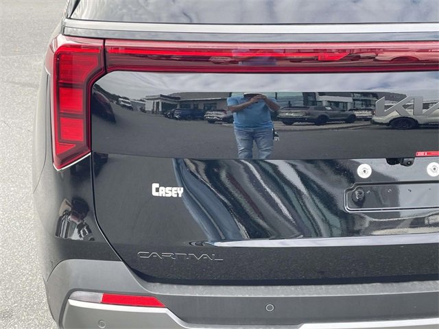New 2026 Kia Carnival SX w/ SX Dark Edition Package image 10
