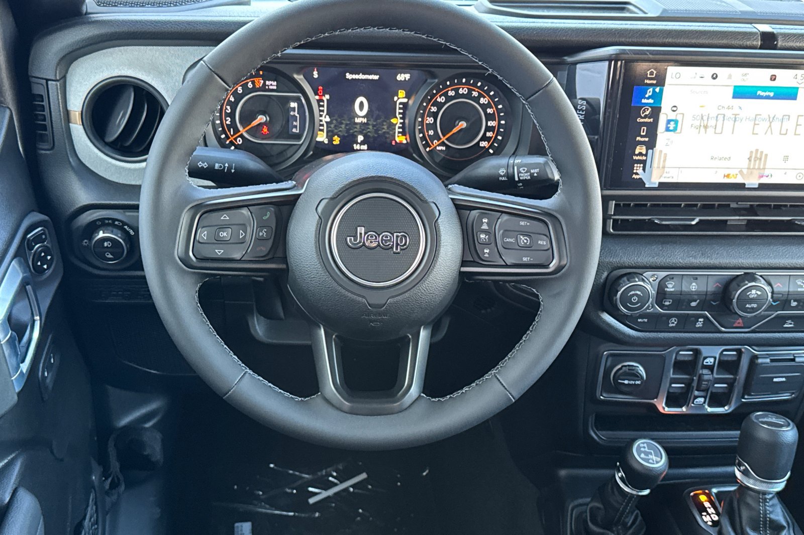 New 2026 Jeep Gladiator Sport AWD/4WD image 13