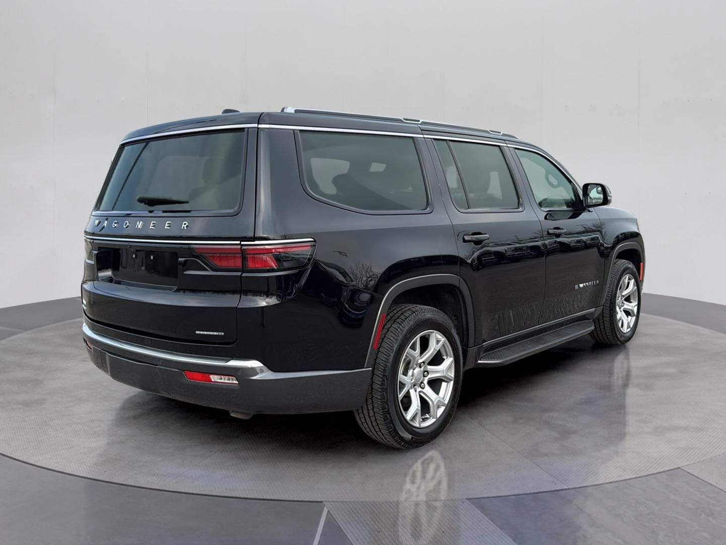 Used 2022 Jeep Wagoneer Series II image 5