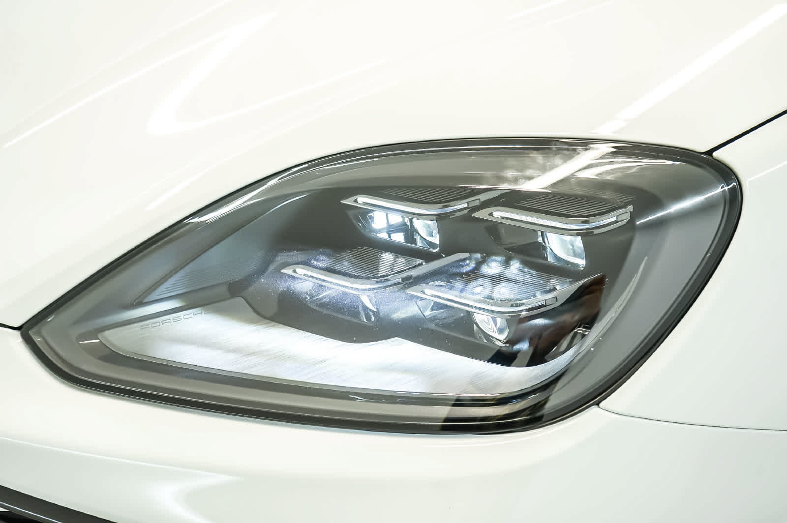 New 2026 Porsche Cayenne AWD/4WD image 15