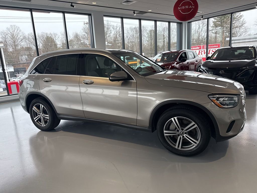 Used 2020 Mercedes-Benz GLC 300 4MATIC image 7