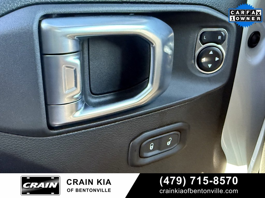 Used 2023 Jeep Wrangler Sport S image 11