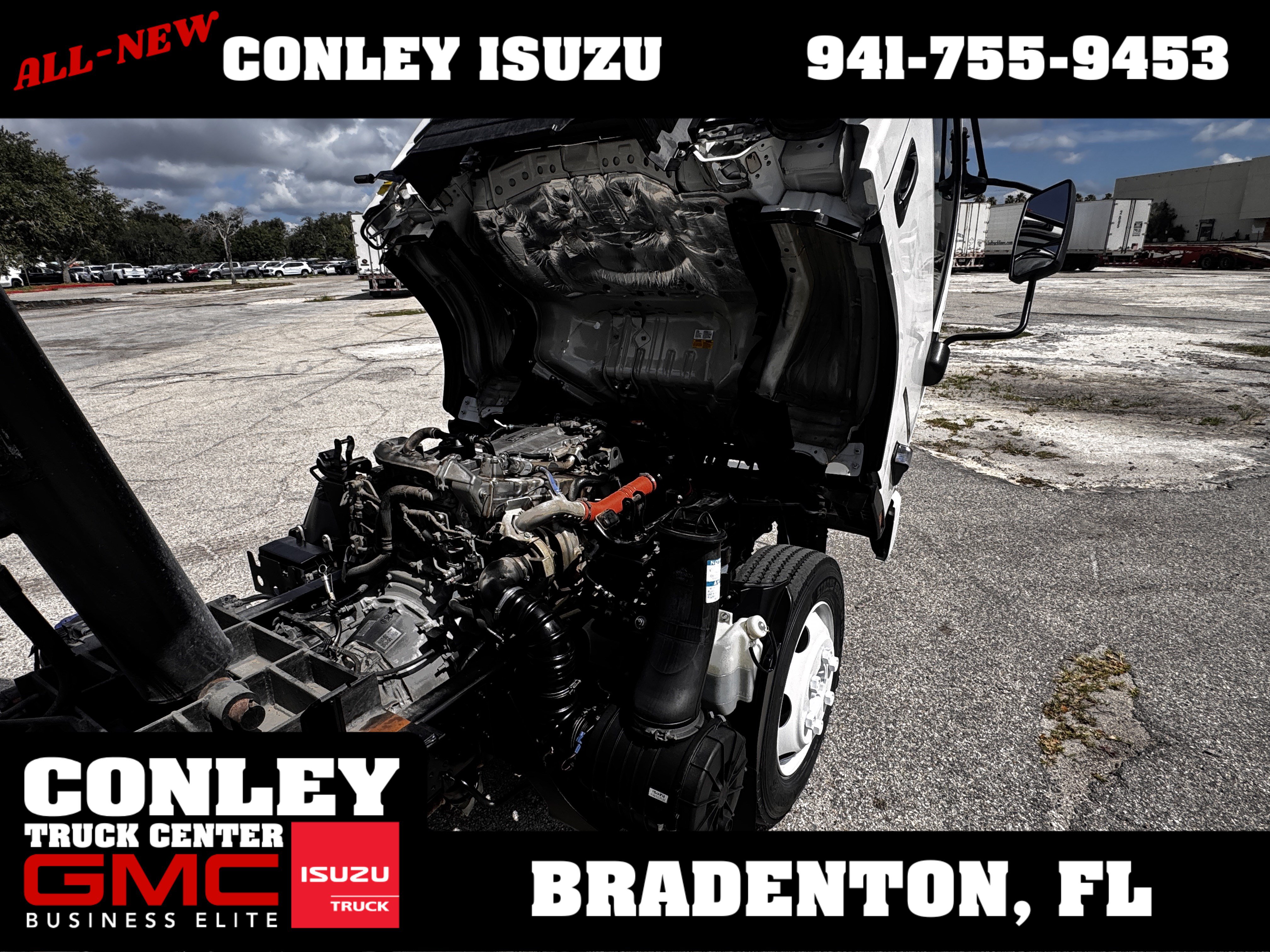 Used 2023 Isuzu NPR RWD image 13