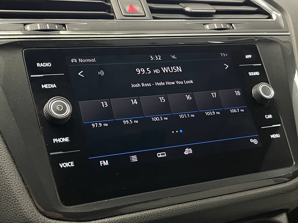 Used 2019 Volkswagen Tiguan SE w/ Panoramic Sunroof Package AWD/4WD image 25