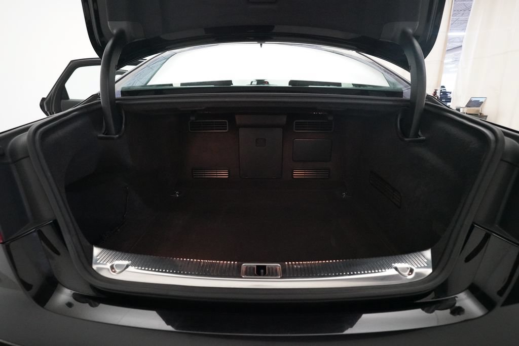 Used 2014 Audi A8 L TDI w/ Premium Package AWD/4WD image 10