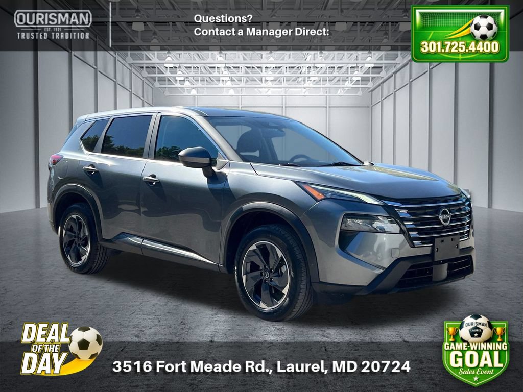 Used 2024 Nissan Rogue SV FWD image 1