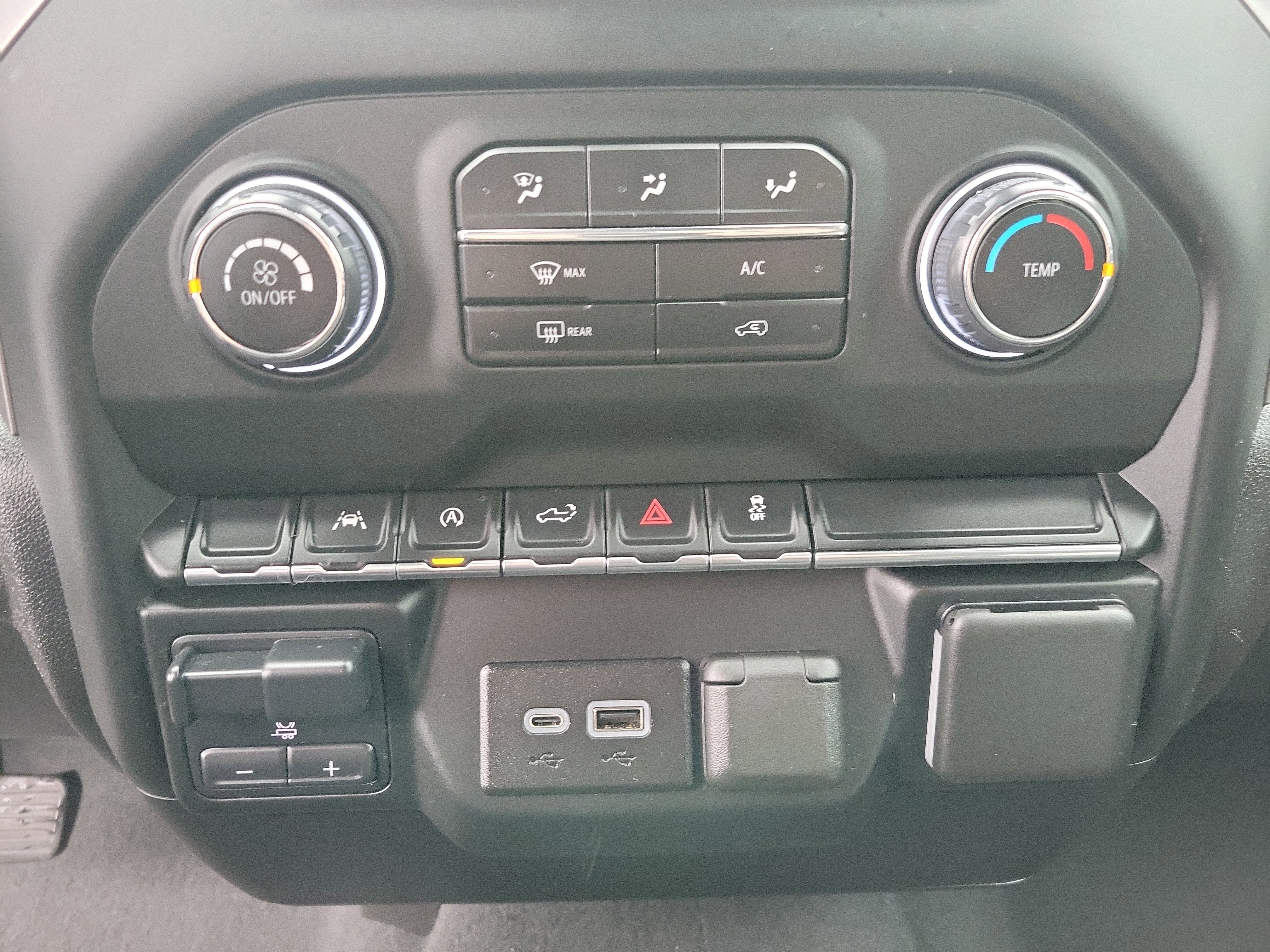 Used 2024 Chevrolet Silverado 1500 Custom w/ LPO, Dark Essentials Package image 12