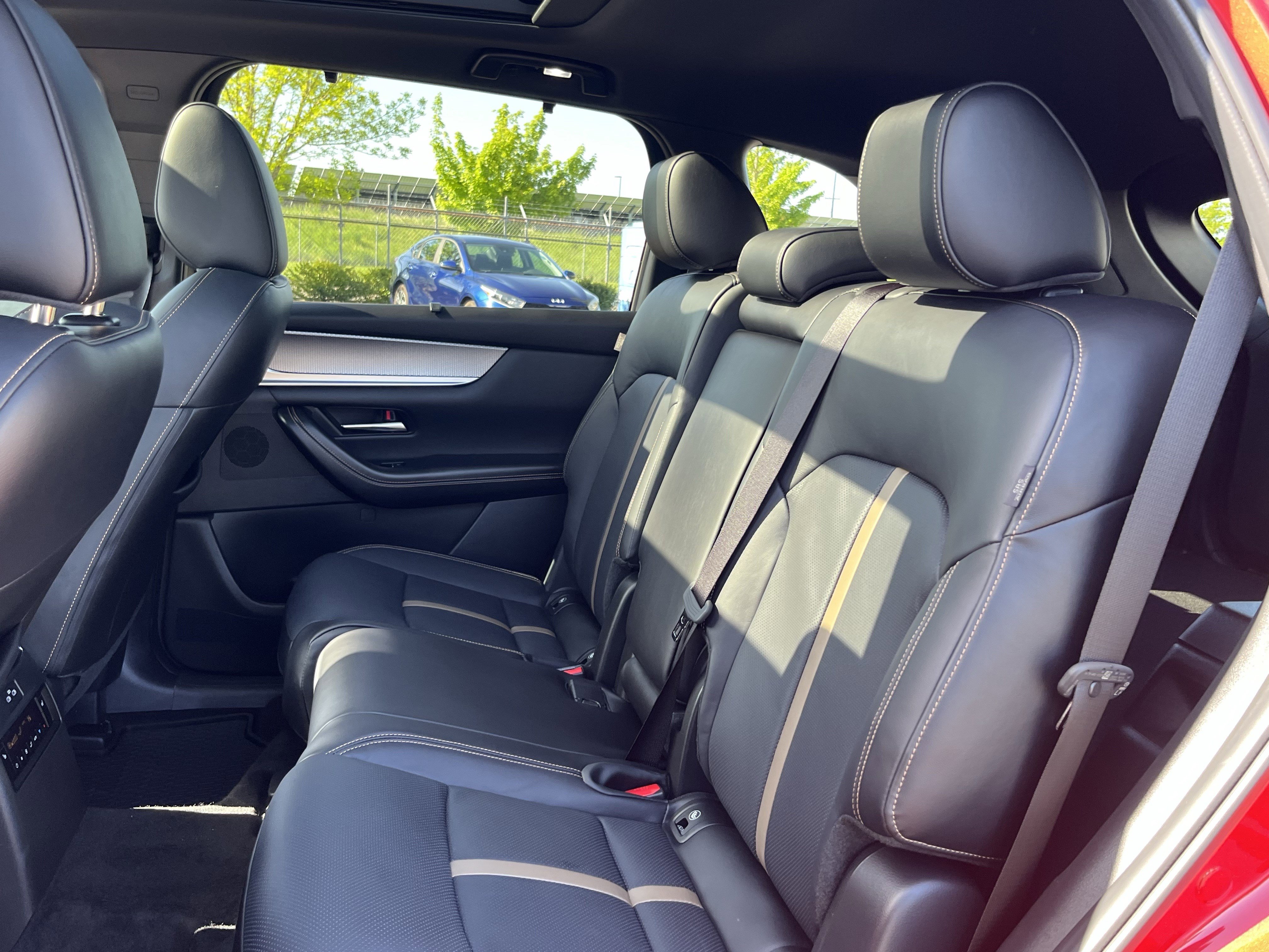 Used 2025 MAZDA CX-70 3.3 Turbo S w/ Premium Package AWD/4WD image 14