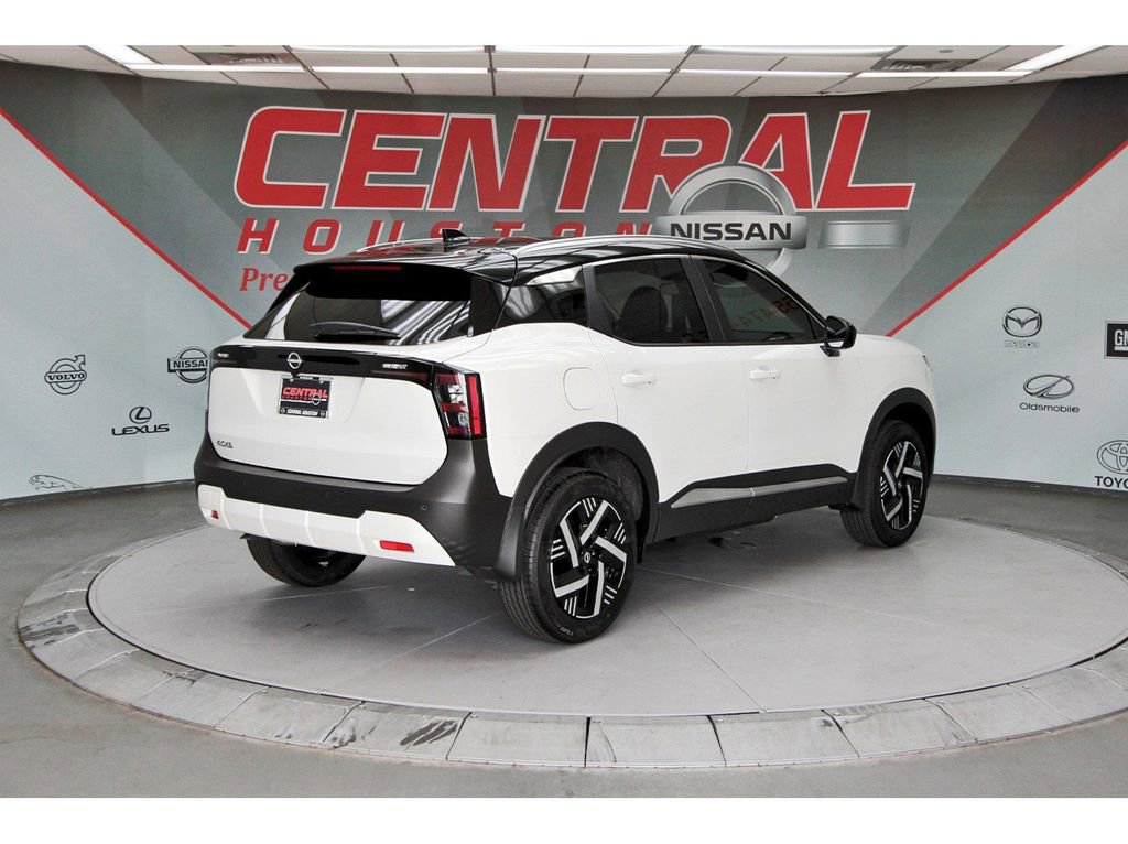 New 2026 Nissan Kicks SV w/ Charging Package image 4