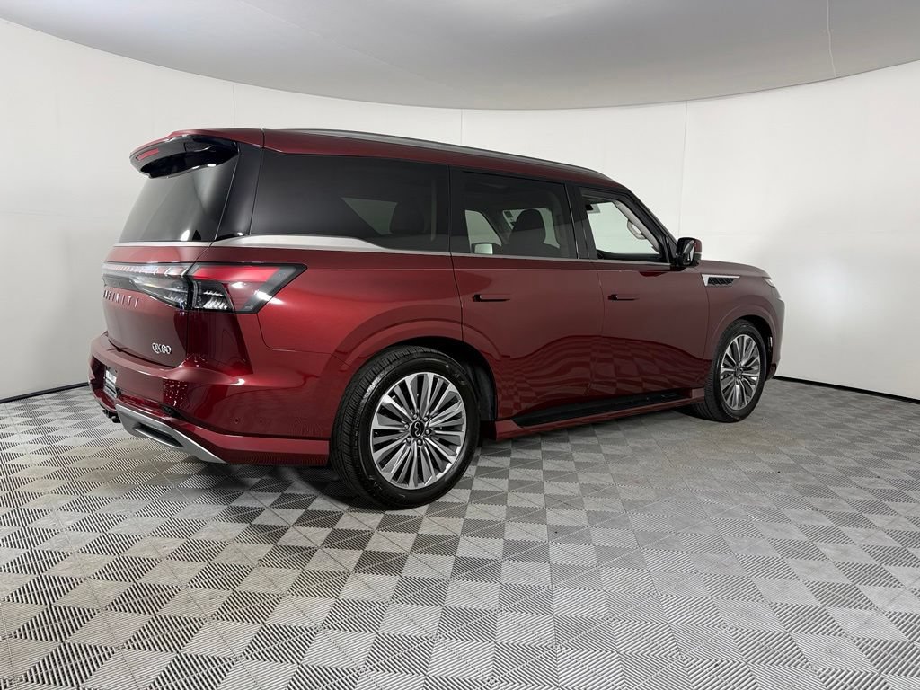 Used 2025 INFINITI QX80 Luxe RWD image 8