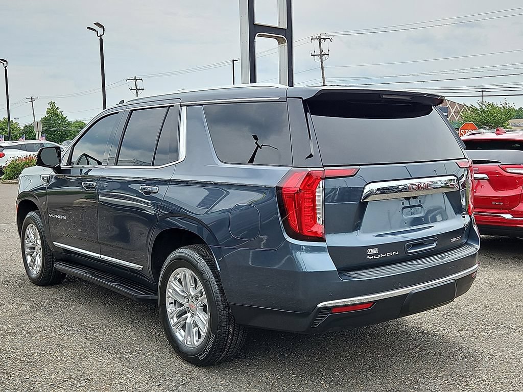 Used 2021 GMC Yukon SLT w/ SLT Premium Package AWD/4WD image 4