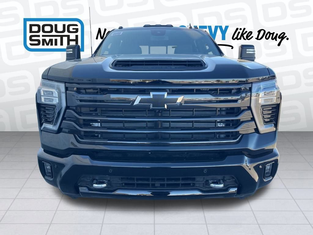 New 2026 Chevrolet Silverado 3500 High Country w/ Midnight Edition image 2