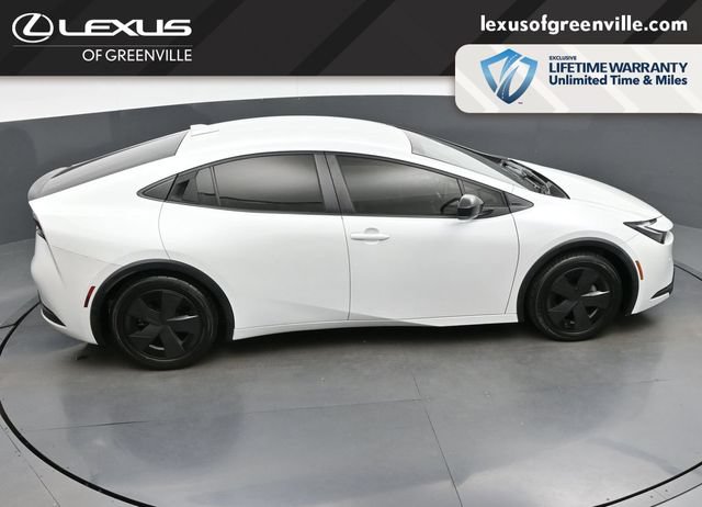 Used 2023 Toyota Prius LE FWD image 44