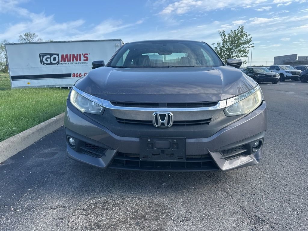 Used 2018 Honda Civic EX-T image 2