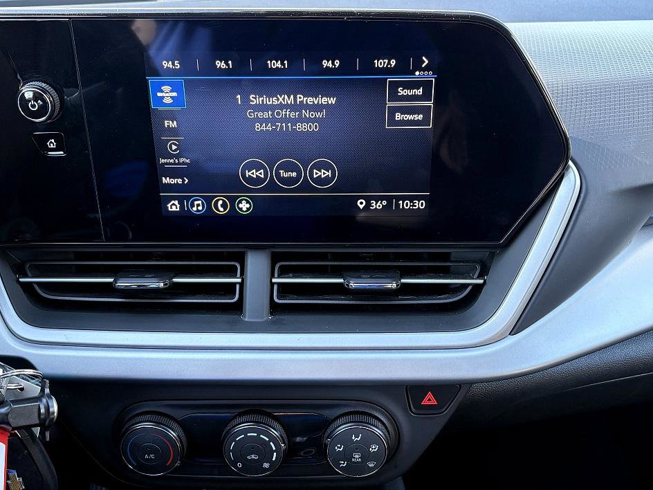 Certified 2025 Chevrolet Trax LS image 22