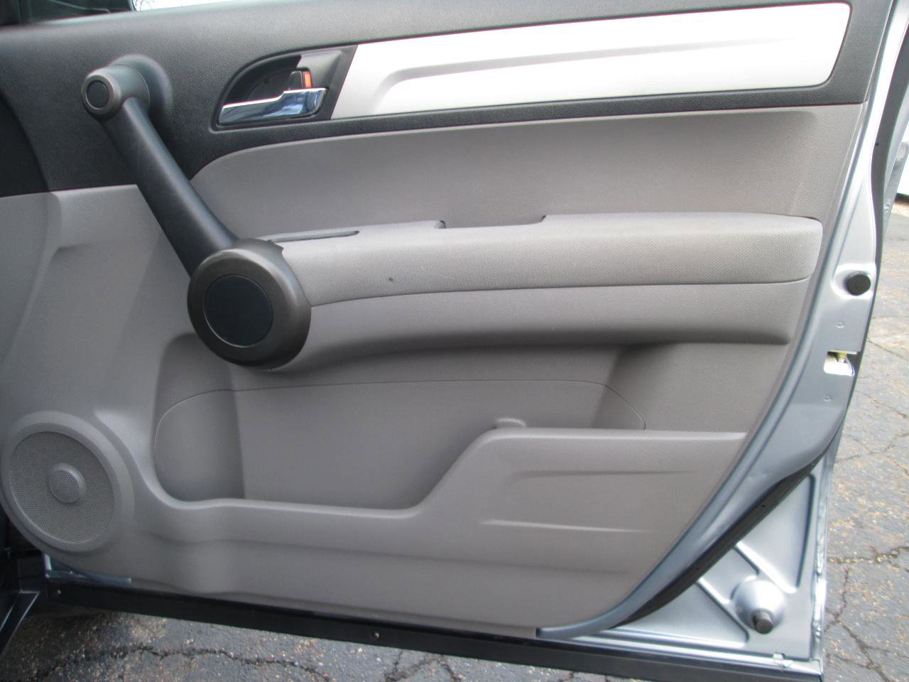 Used 2011 Honda CR-V SE image 27