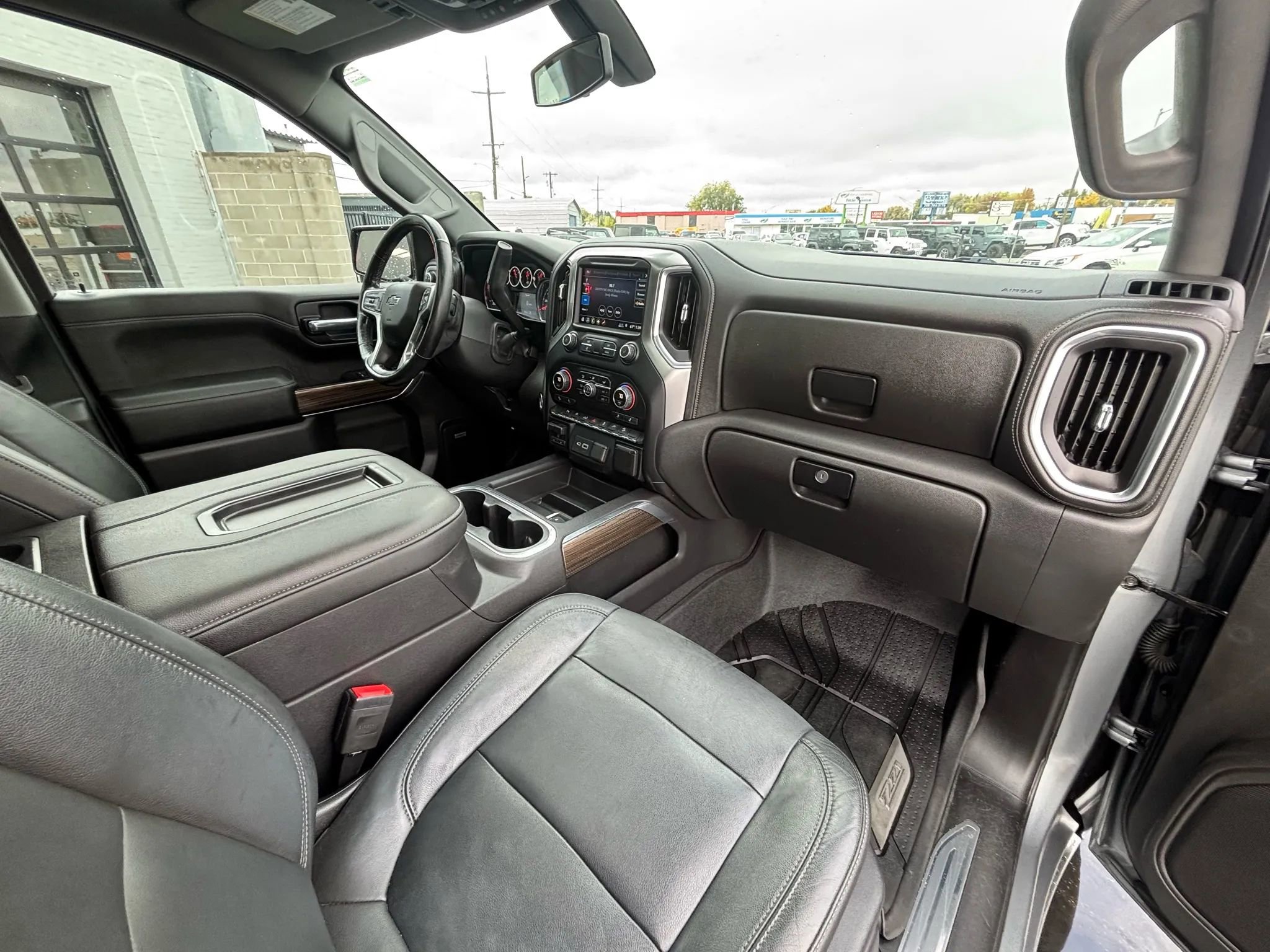 Used 2019 Chevrolet Silverado 1500 LT Trail Boss image 8