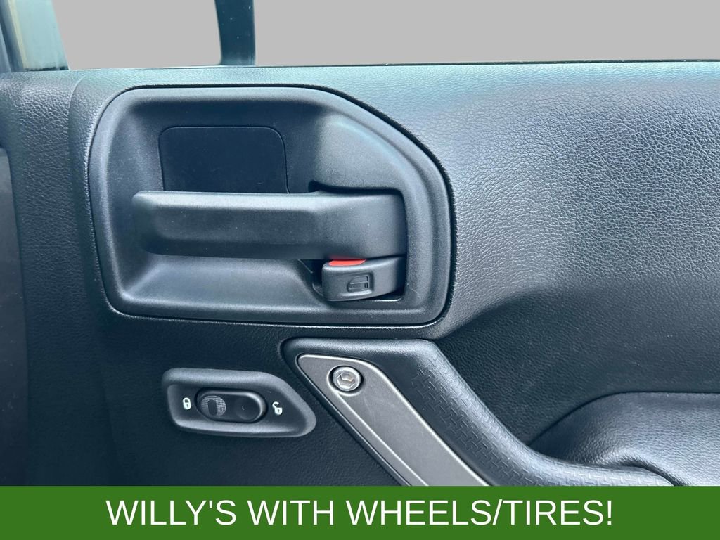 Used 2016 Jeep Wrangler Unlimited Willys image 20
