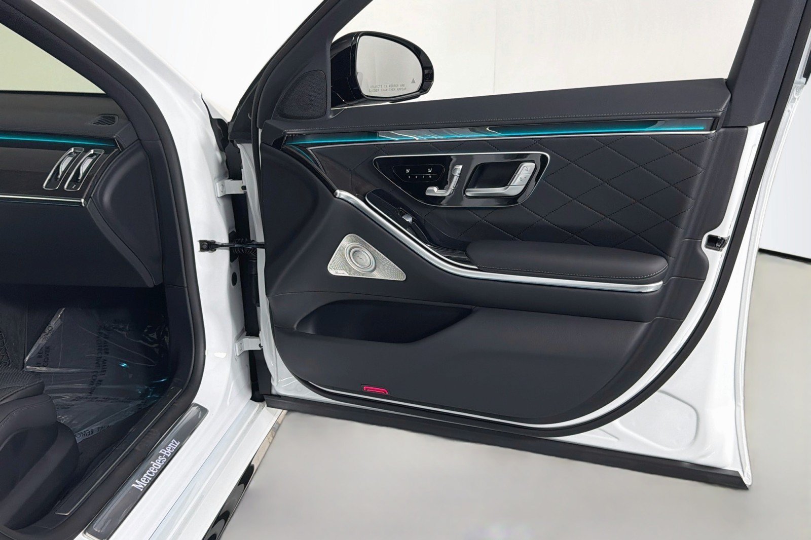 New 2026 Mercedes-Benz S 500 4MATIC image 23