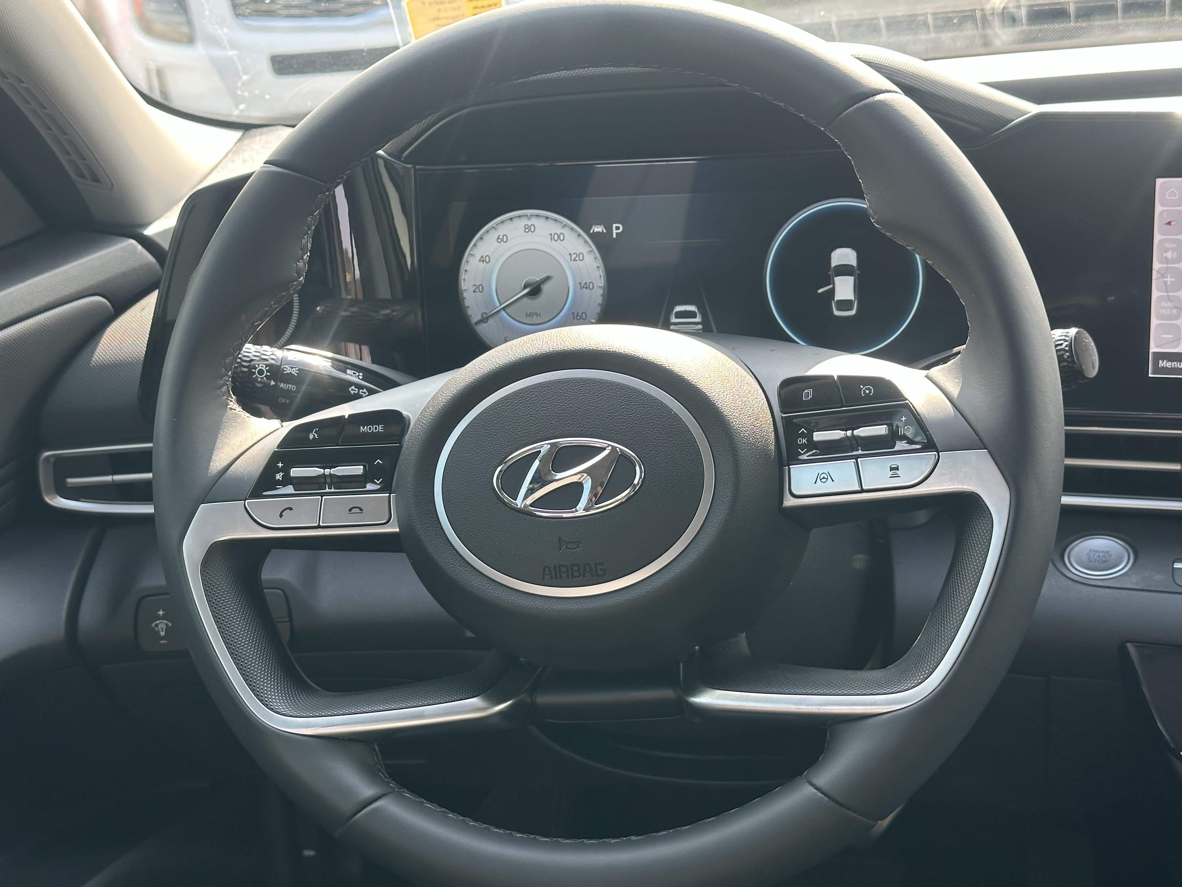 Used 2023 Hyundai Elantra Limited FWD image 23