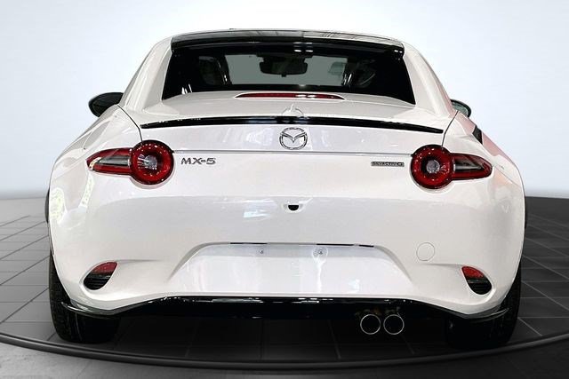 New 2026 MAZDA MX-5 Miata RF Club RWD image 4