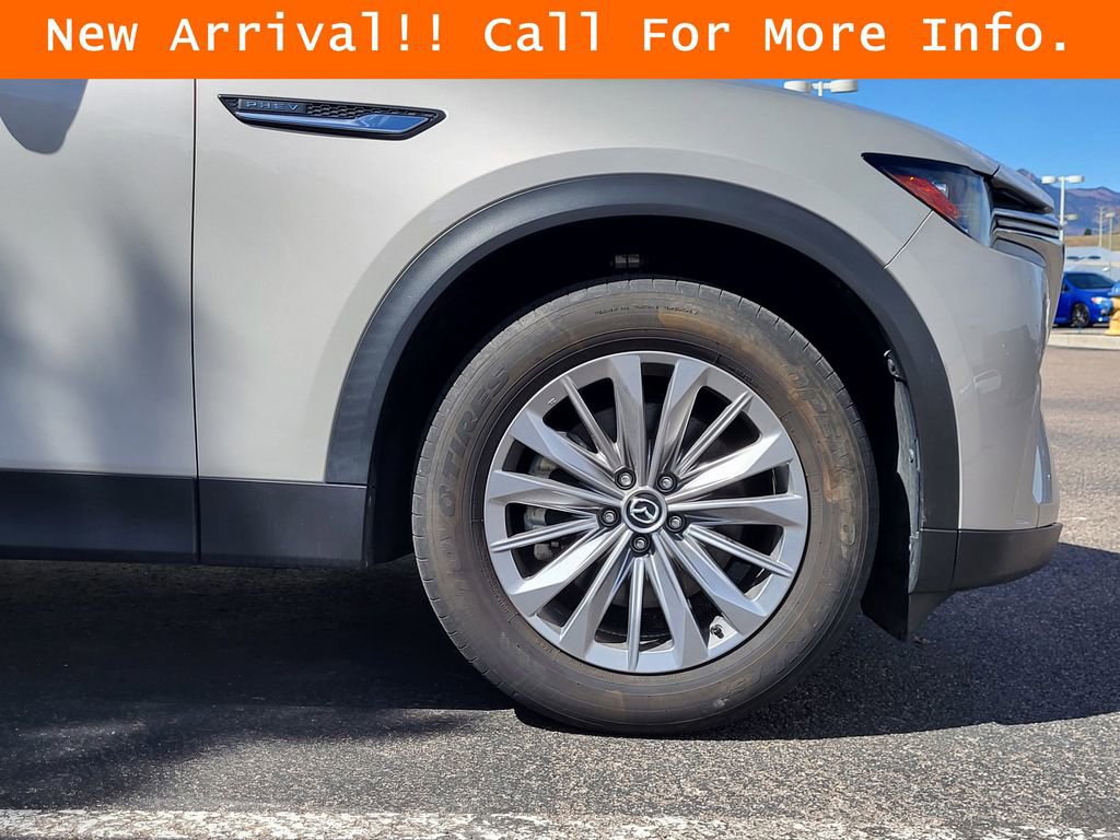 Used 2024 MAZDA CX-90 Plug-In Hybrid w/ Preferred image 9
