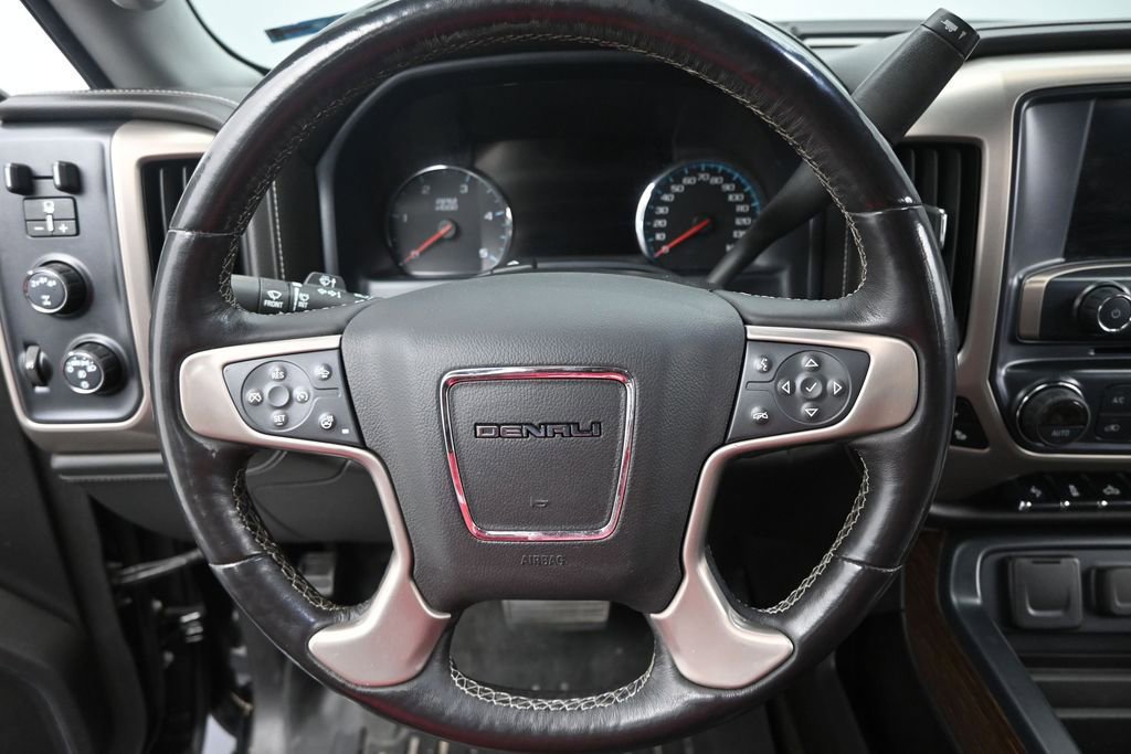Used 2018 GMC Sierra 2500 Denali w/ Duramax Plus Package AWD/4WD image 26