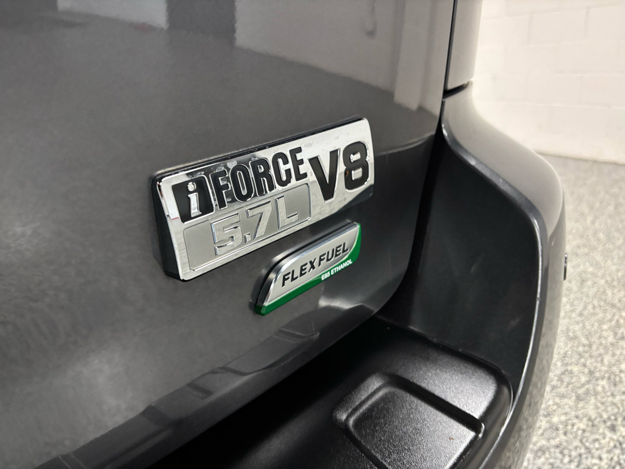 Used 2016 Toyota Sequoia Platinum image 8