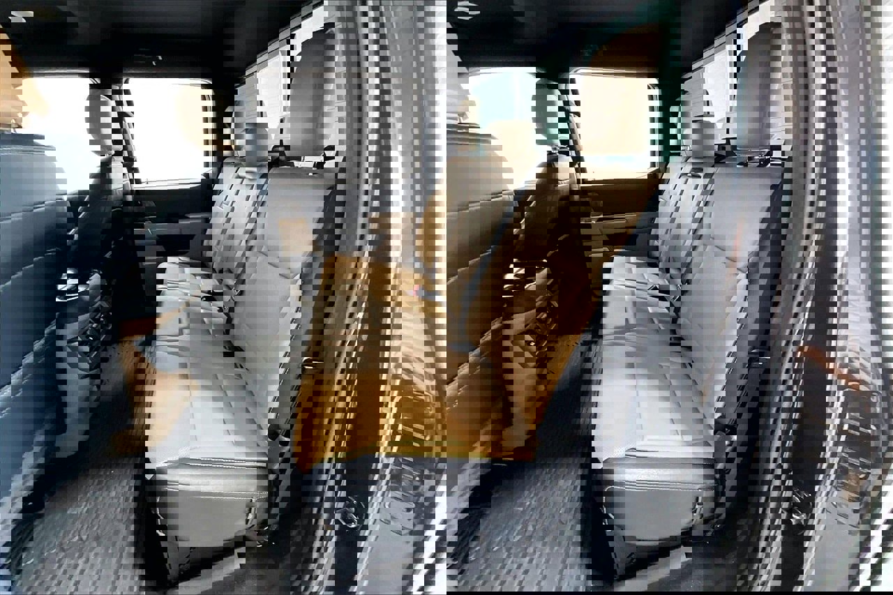 Used 2024 Ford F250 Lariat w/ Lariat Ultimate Package image 24