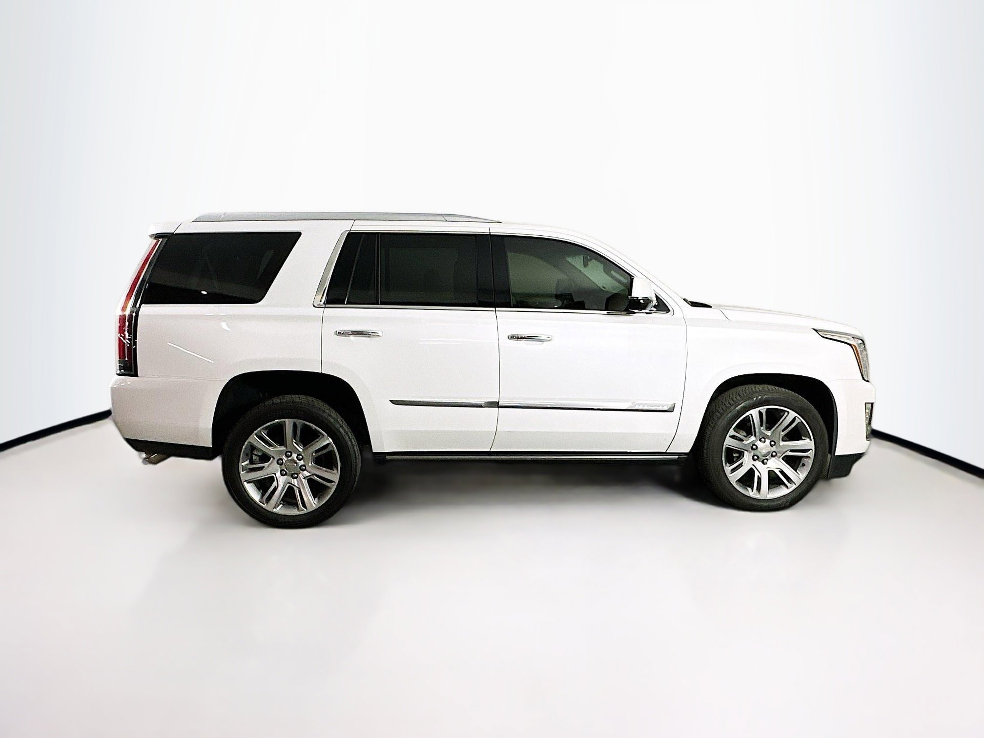 Used 2016 Cadillac Escalade Premium image 10