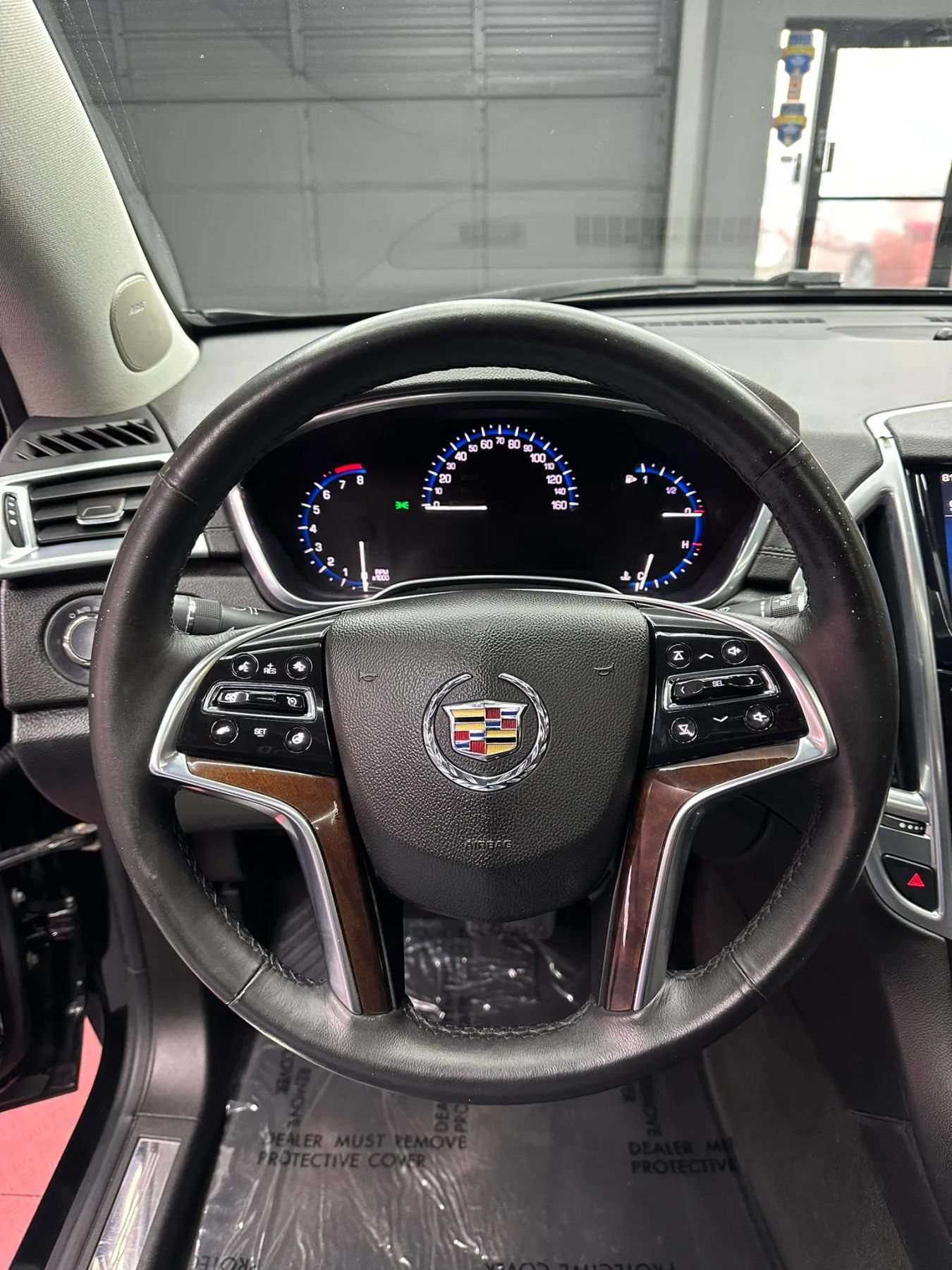 Used 2013 Cadillac SRX Luxury w/ Driver Awareness Package FWD image 11