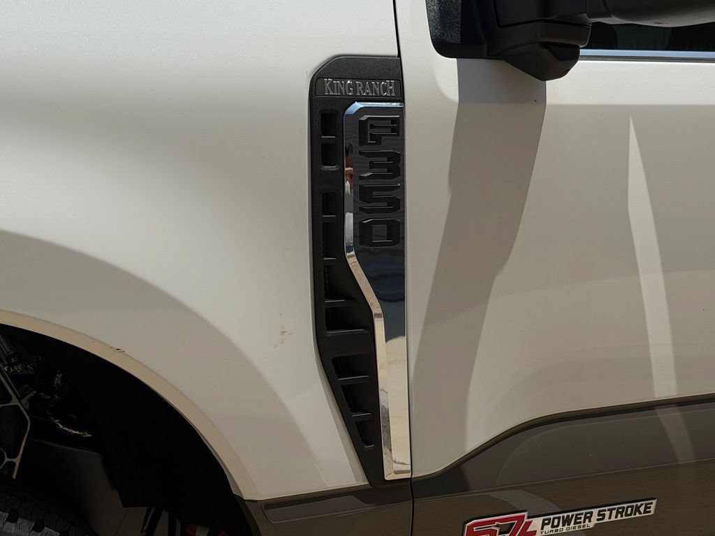 New 2026 Ford F350 King Ranch w/ FX4 Off-Road Package AWD/4WD image 11