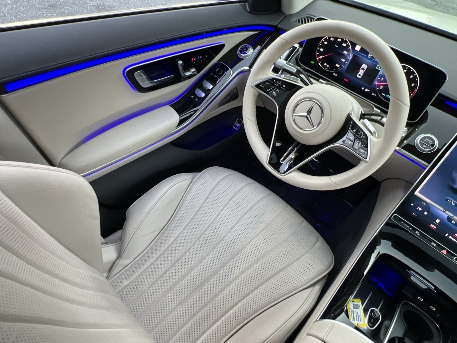 Used 2022 Mercedes-Benz S 500 4MATIC image 16