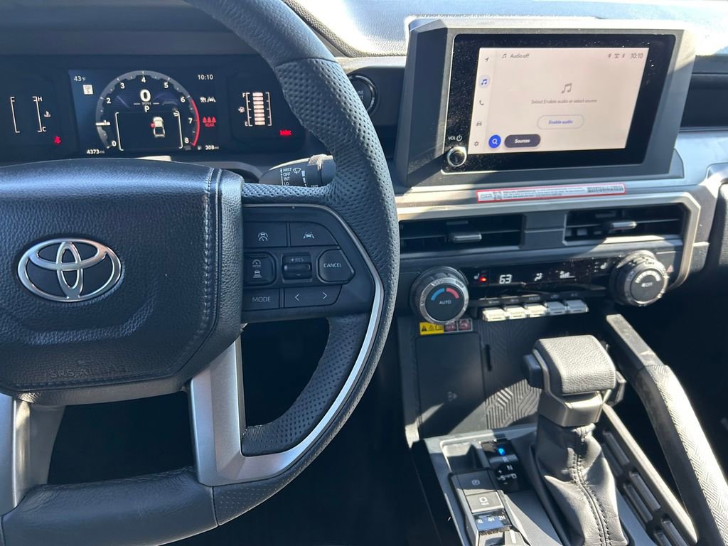 Certified 2025 Toyota Tacoma SR5 image 18