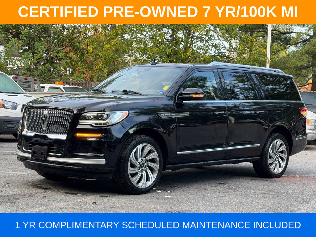 Used 2022 Lincoln Navigator L Reserve RWD image 3
