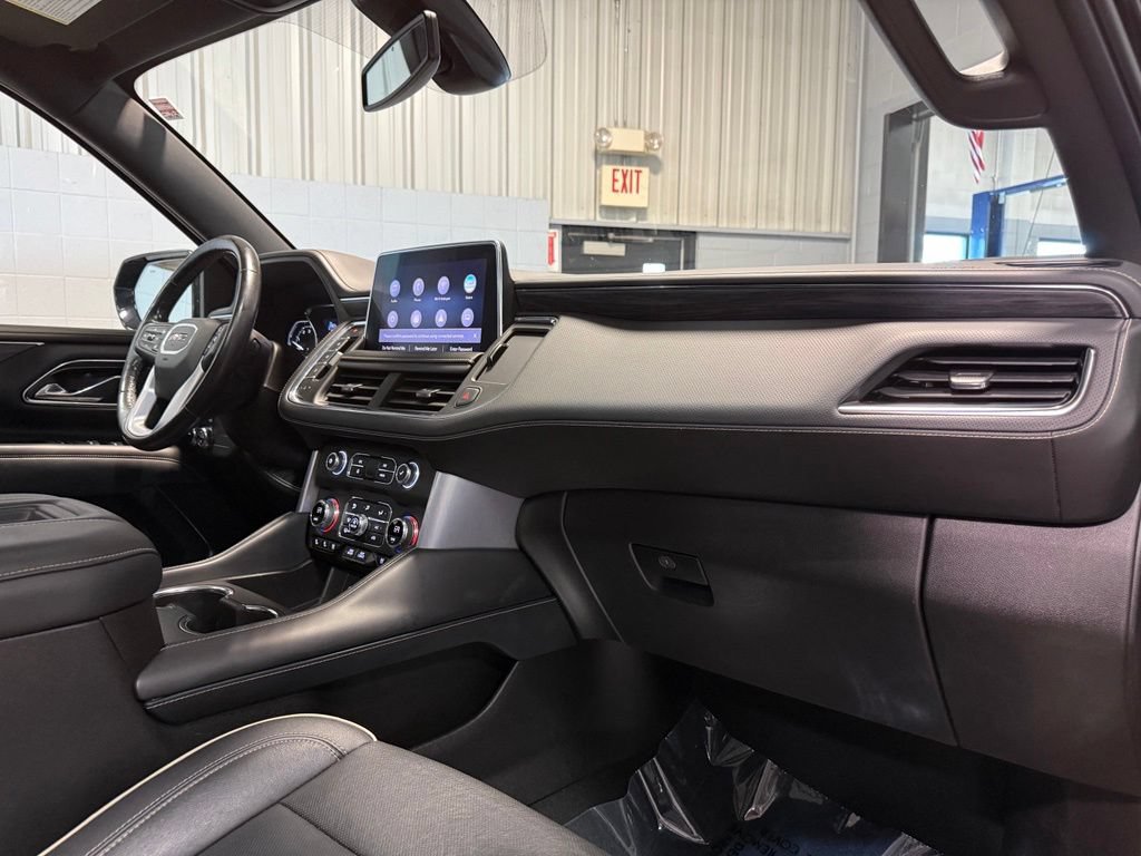 Used 2021 GMC Yukon SLT w/ SLT Luxury Package AWD/4WD image 19