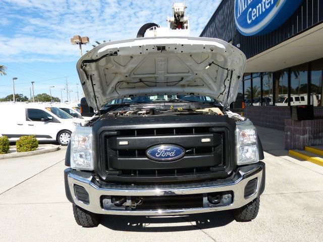 Used 2016 Ford F550 4x4 Regular Cab Super Duty image 8