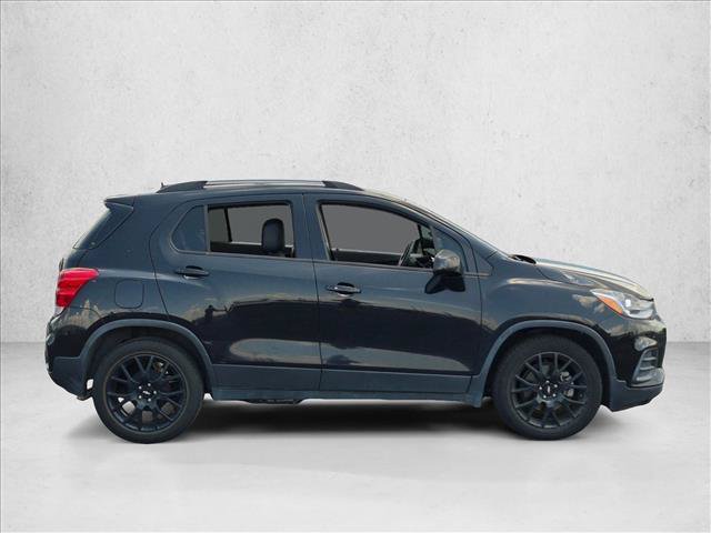 Used 2021 Chevrolet Trax LT w/ Midnight Edition FWD video 4