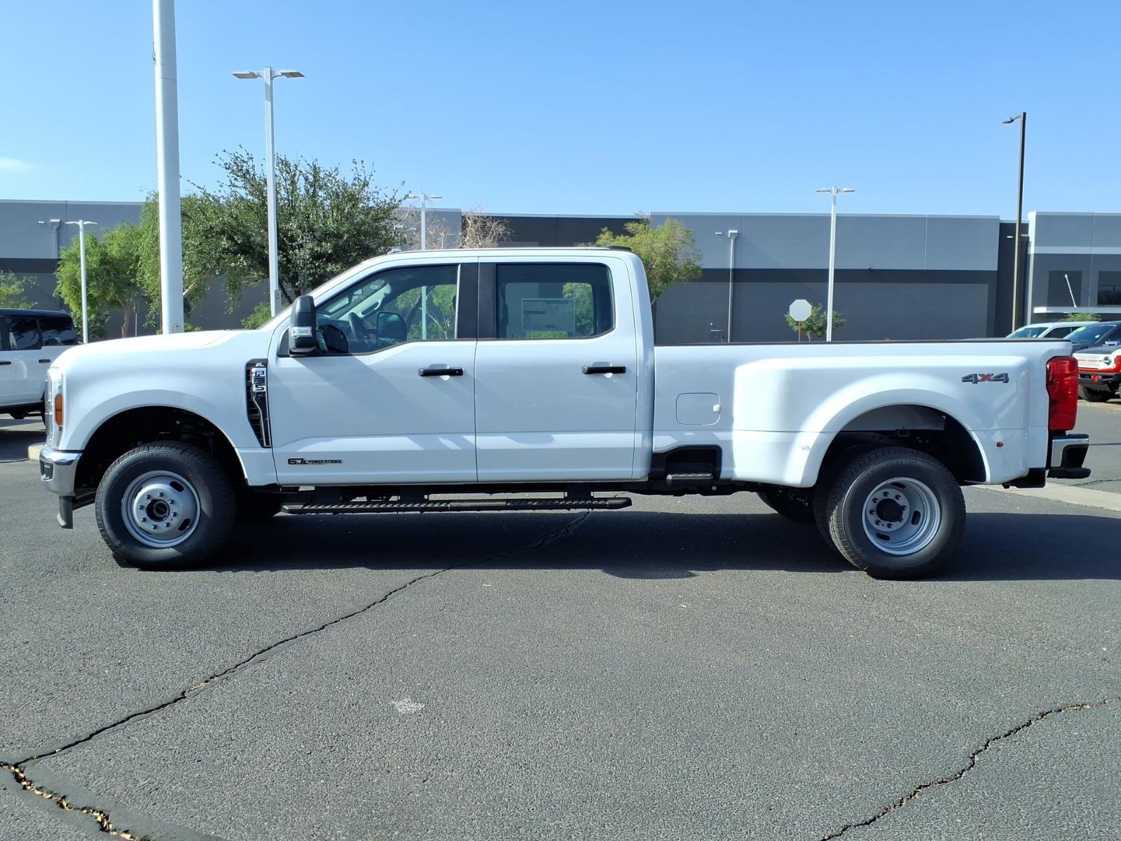 New 2026 Ford F350 XL w/ XL Driver Assist Package AWD/4WD image 2