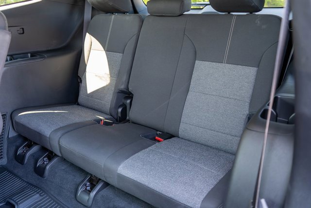 Used 2025 GMC Acadia Elevation w/ LPO, Floor Liner Package image 11