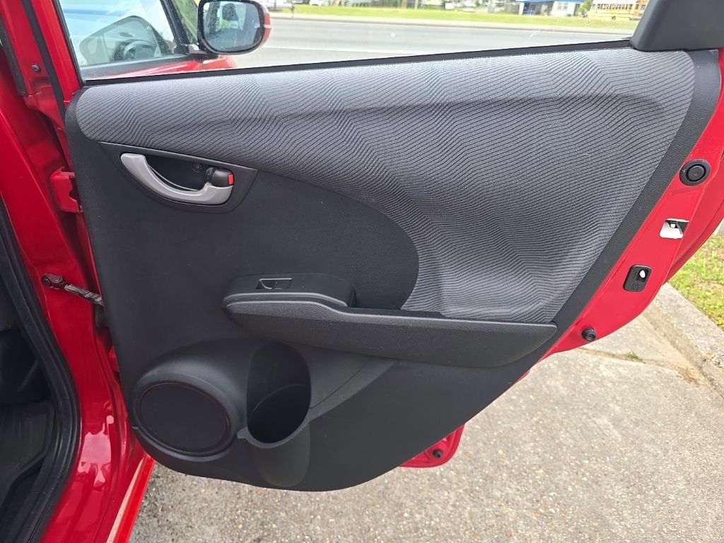 Used 2013 Honda Fit image 29
