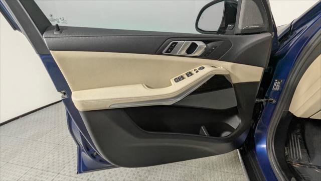 Used 2020 BMW X5 xDrive40i w/ Premium Package AWD/4WD image 13
