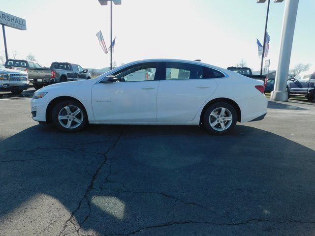 Used 2022 Chevrolet Malibu LS image 17