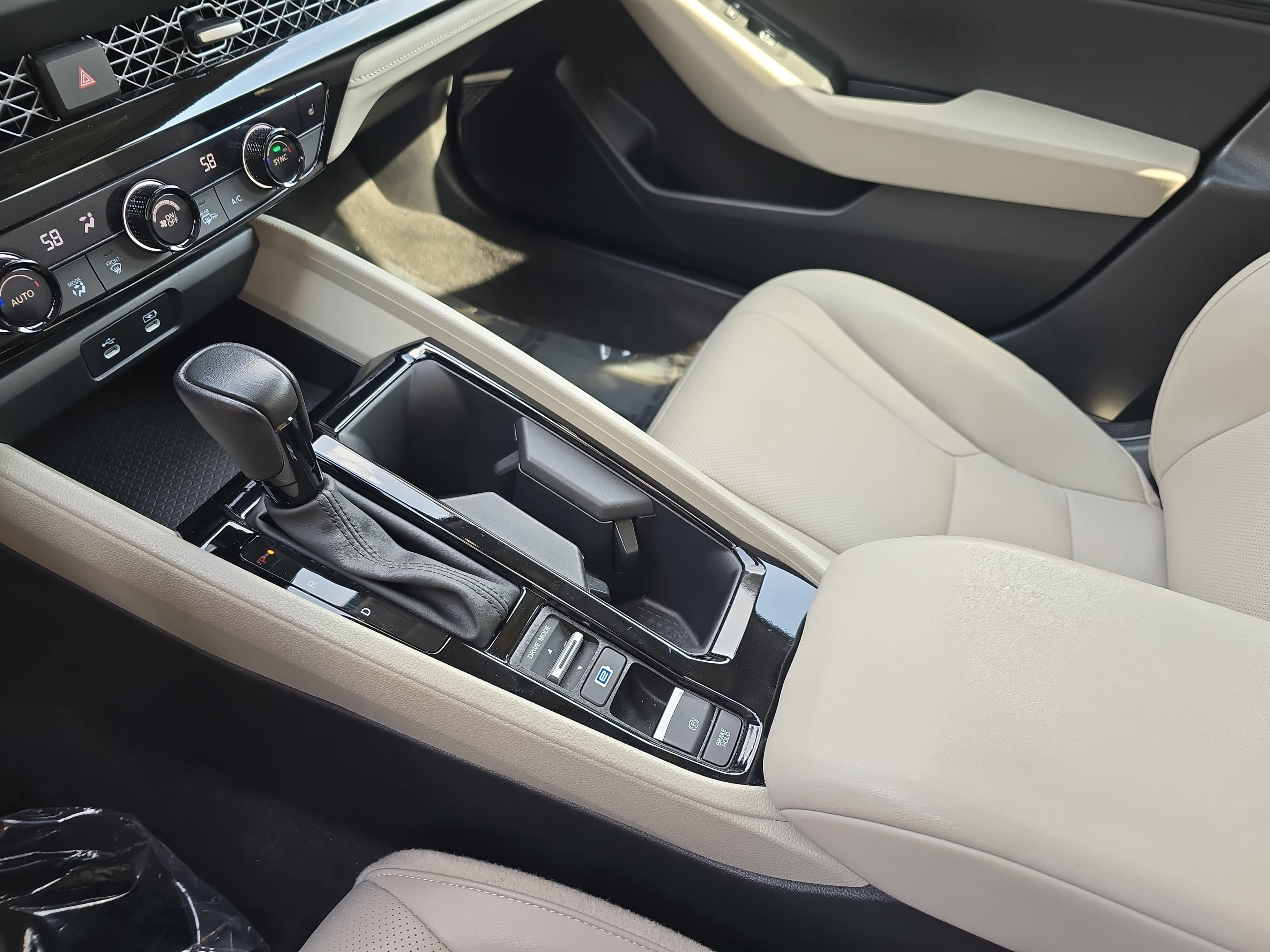 Certified 2024 Honda Accord EX-L image 23