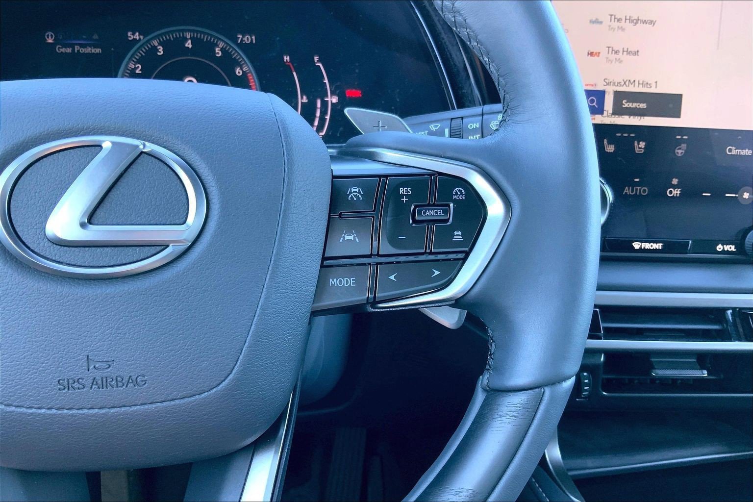 Used 2023 Lexus RX 350 Premium Plus image 23