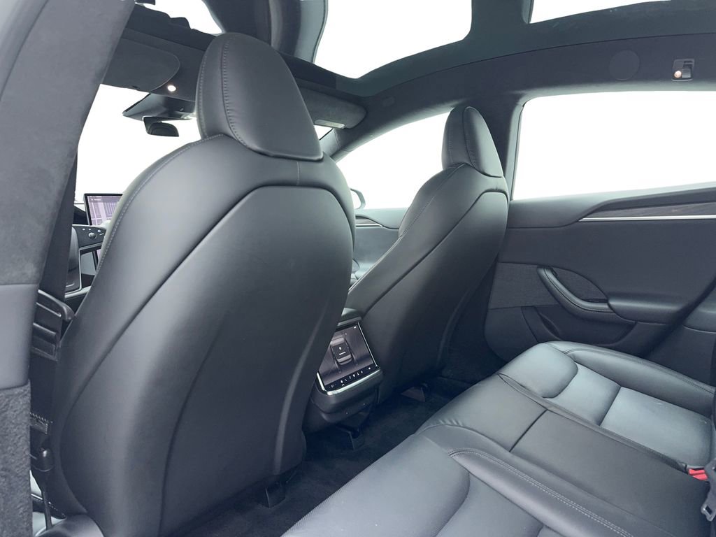 Used 2023 Tesla Model S image 14