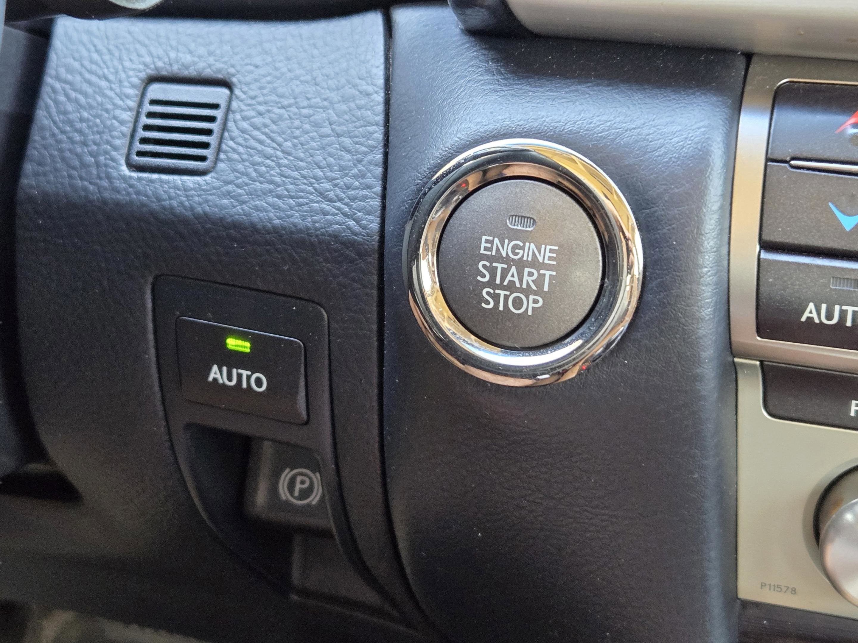 Used 2017 Lexus LS 460 Comfort w/ Comfort Package image 32